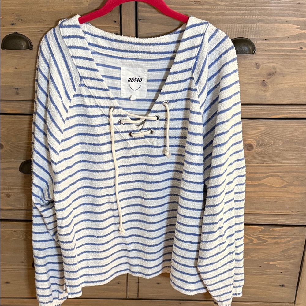 Aerie Striped Lace-Up top in Blue and White sz M